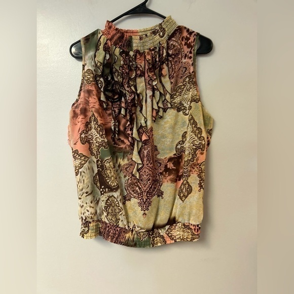 Cinq Tops - Cinq sleeveless blouse with fringe